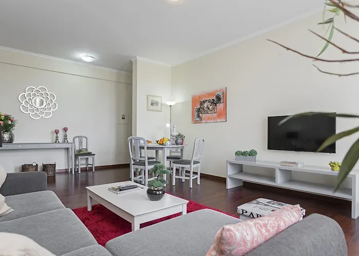 Achada I By An Island