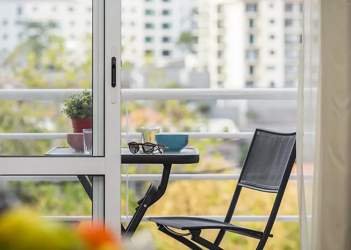 Achada I By An Island