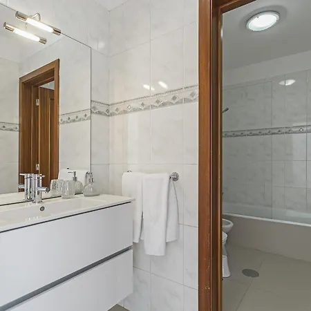 Achada I By An Island Lägenhetshotell Funchal (Madeira)