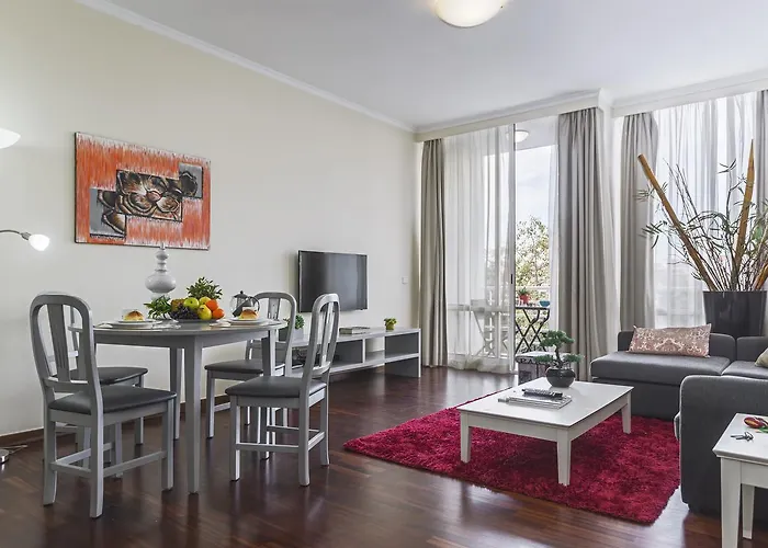 Achada I By An Island