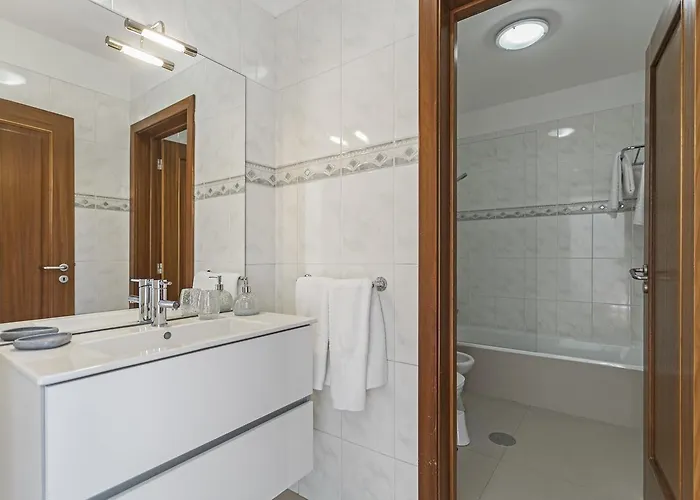 Achada I By An Island Aparthotel Funchal (Madeira)